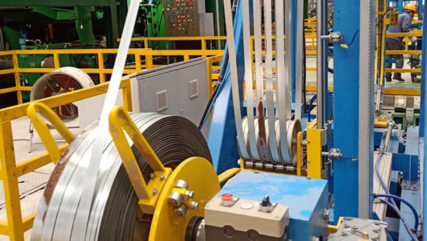 Methods to improve the smoothness of precision strip steel Methods to improve the smoothness of precision steel strip